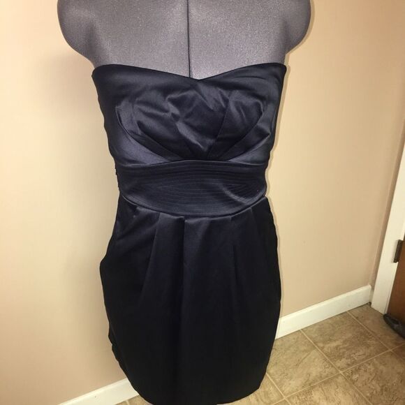 Three Hearts Dresses & Skirts - Three Pink Hearts strapless cocktail dress size 7